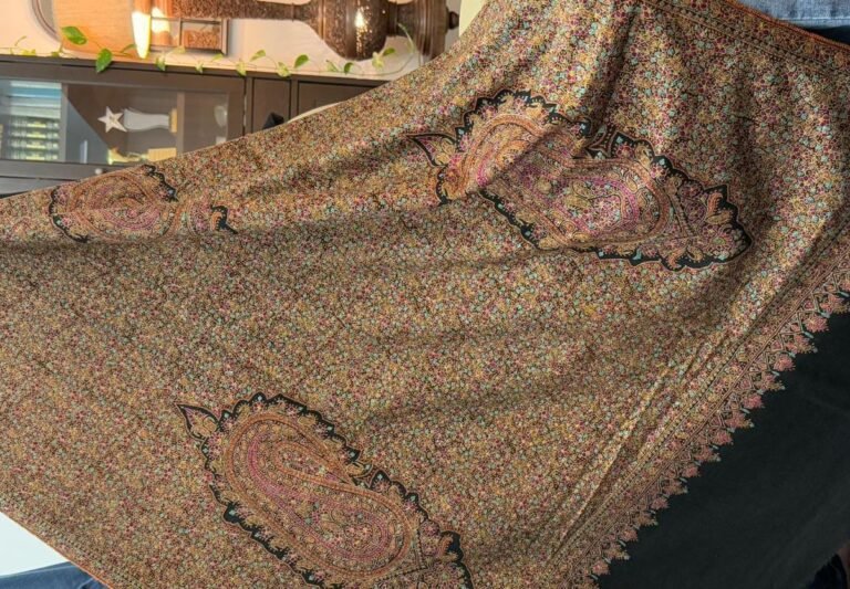 Handwoven Pashmina Shawls of Kashmir